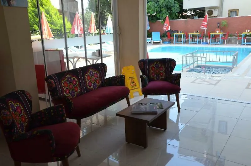 מרמריס Kemal Butik Hotel