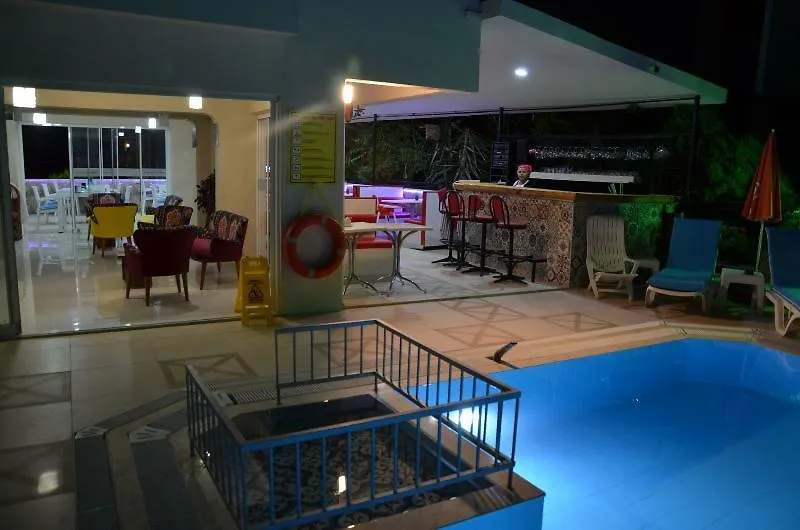 מרמריס Kemal Butik Hotel